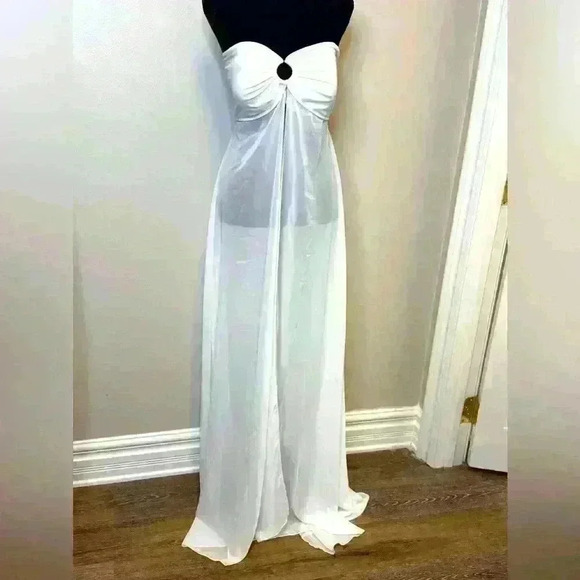 NWT White Beach/Bathing Suit Cover up - Picture 1 of 2